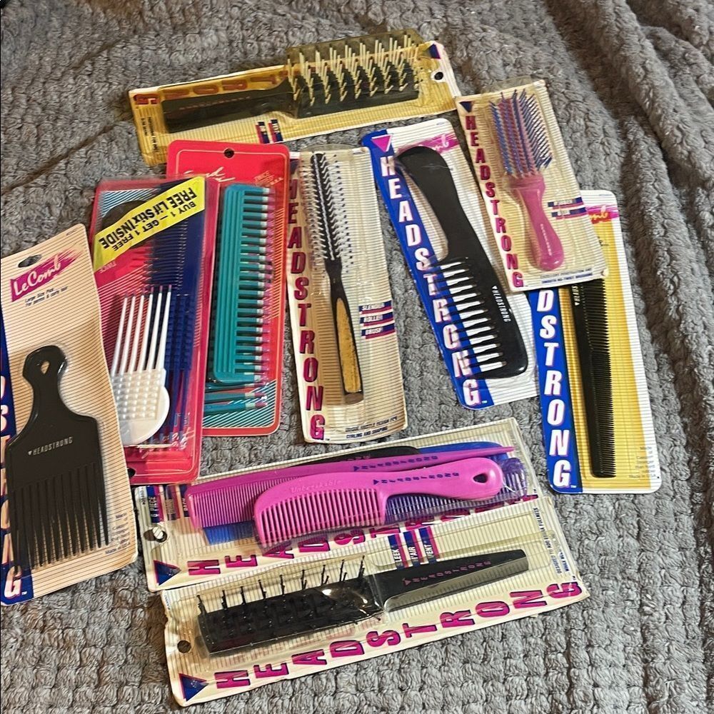 Vintage Assorted Hair Combs and Brushes Set NEW